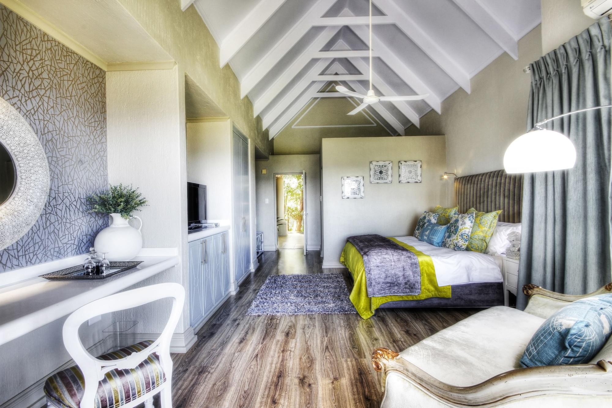 Loerie'S Call Guesthouse Mbombela Dış mekan fotoğraf